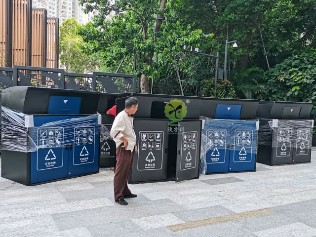 深圳小區(qū)垃圾集中分類投放點