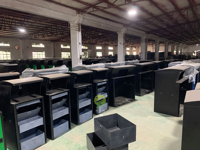 深圳小區垃圾收集點密閉大垃圾箱